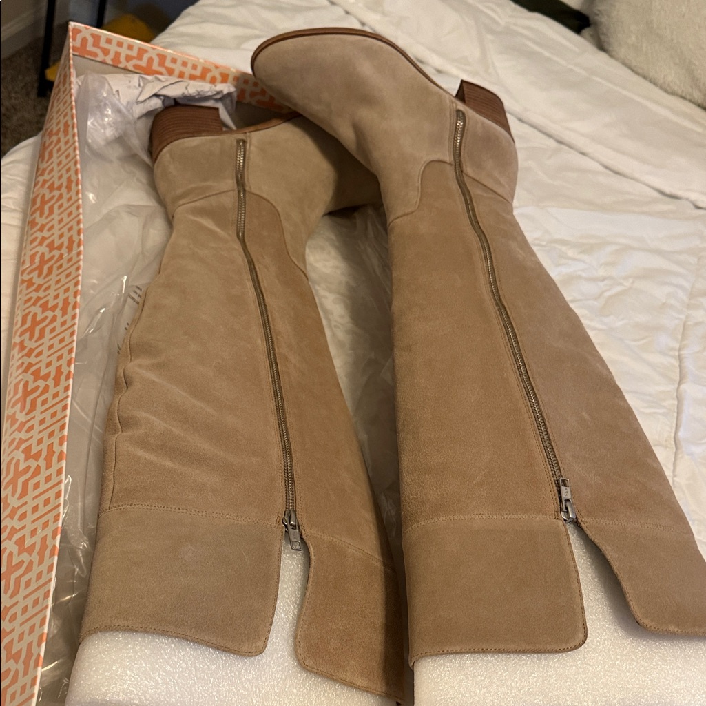 Gianni Binni Taupe Knee High Boots